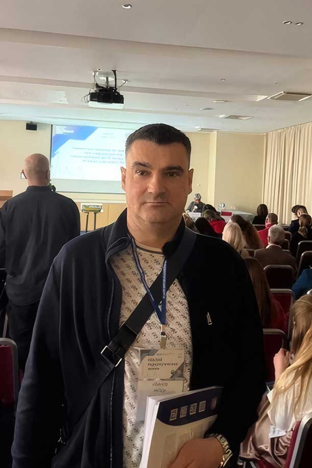 Врач-рентгенолог Антон Сергеевич Иванов